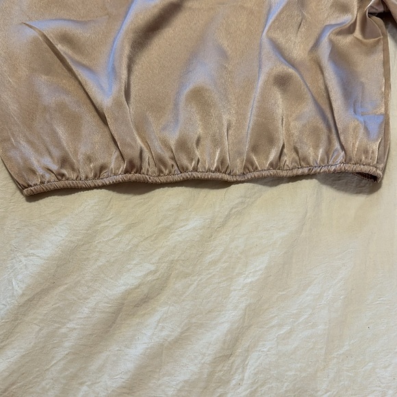 Tan satin matching set NWT - Picture 4 of 11